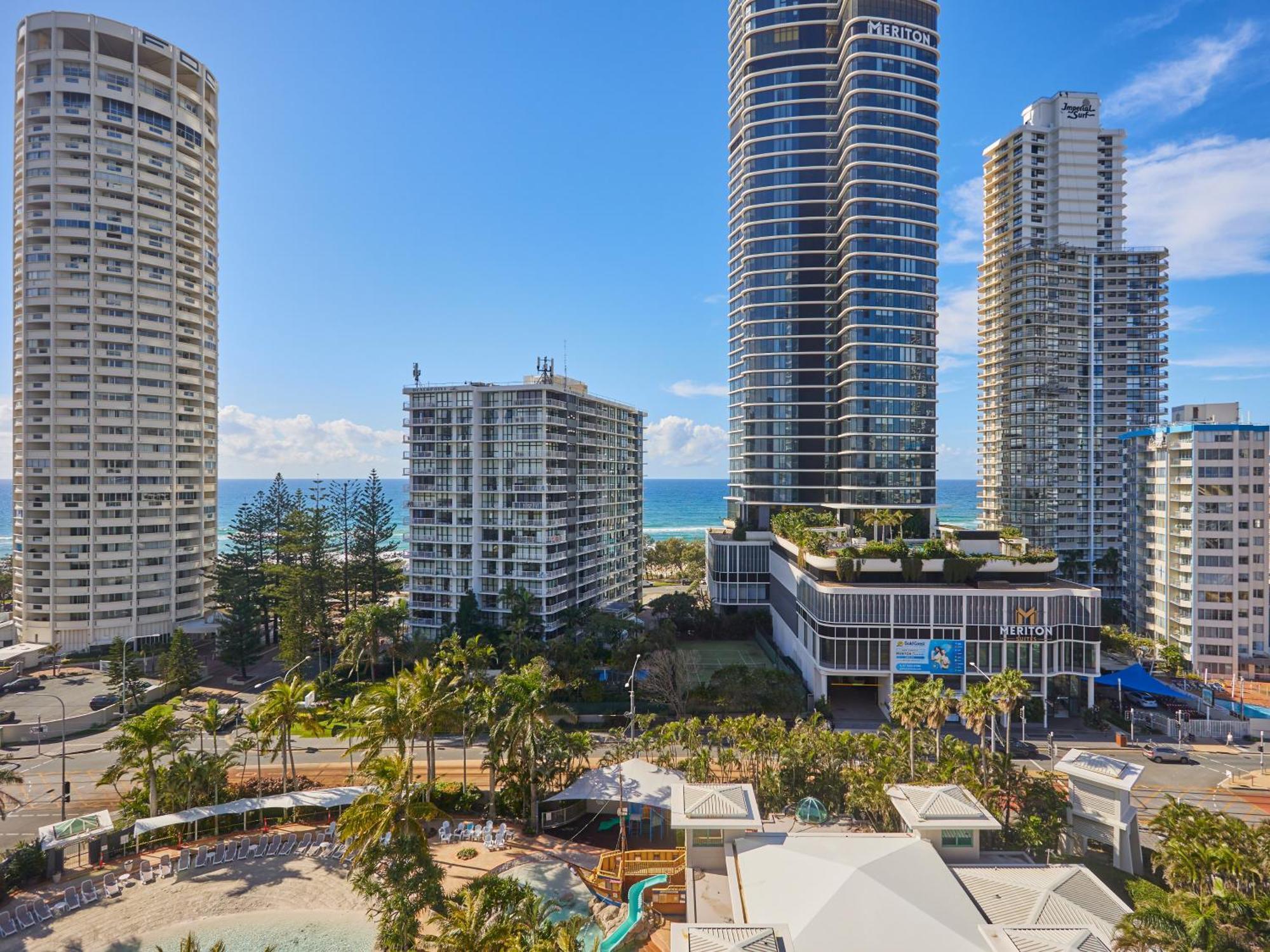 Crown Tower By Serain Residences Gold Coast Exterior photo